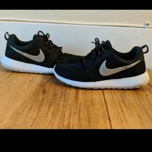 Nike Roshe One Flyknit